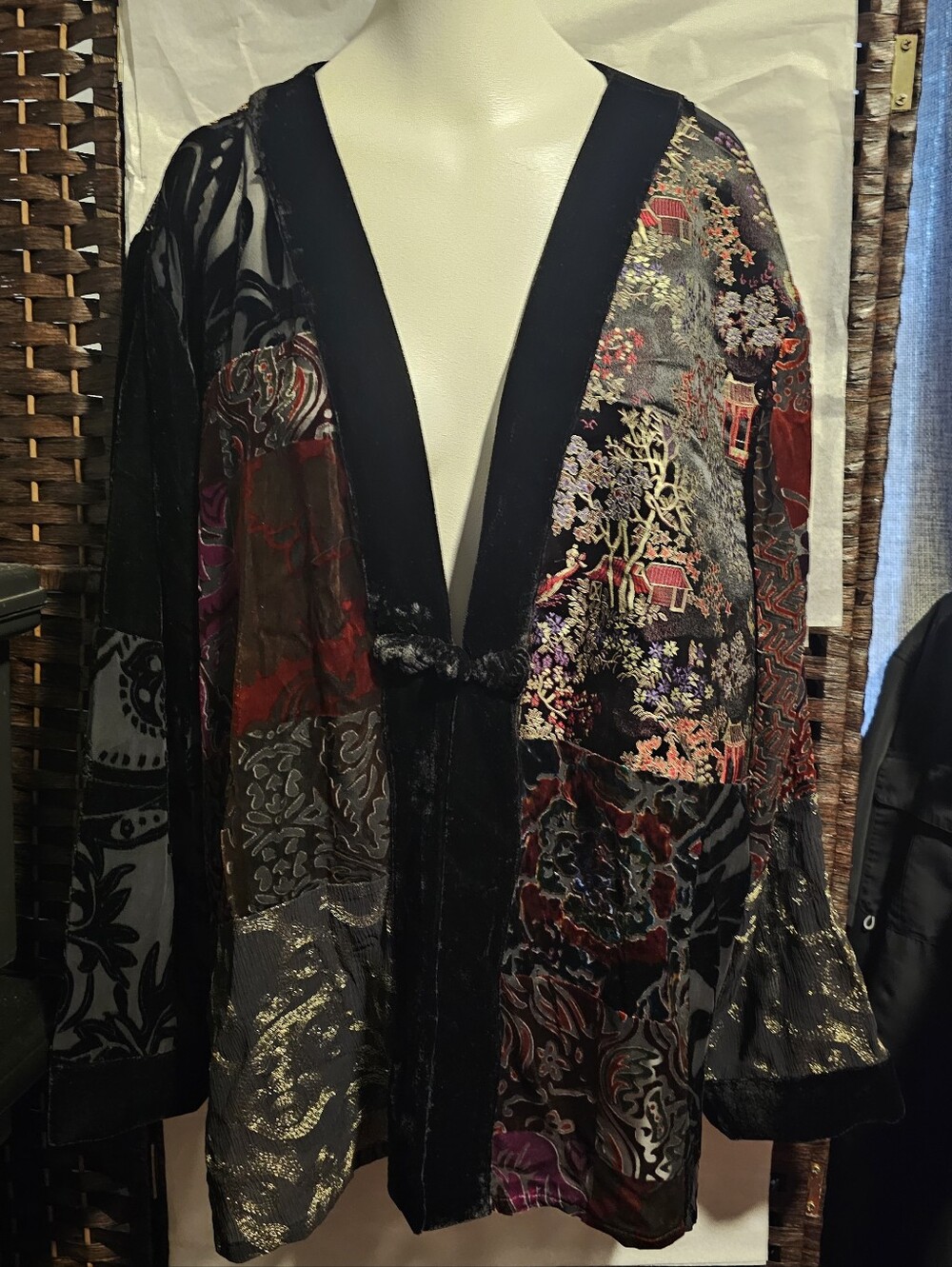 Chico’s Vintage Burnout kimono Jacket Size 2 ( Large or 12/14 ) Beautiful L👀K